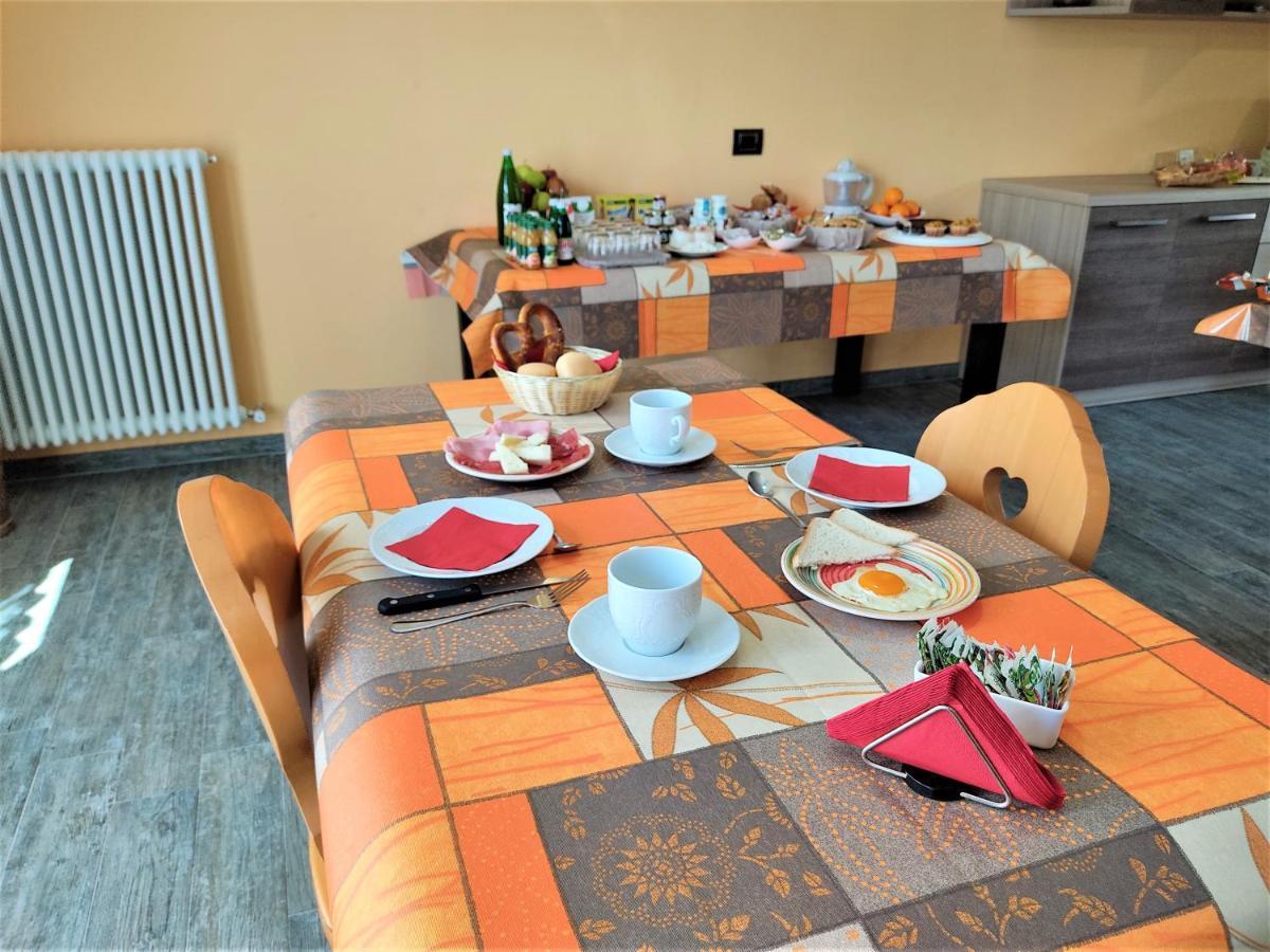 B&B Il Germoglio Castione Andevenno Exterior foto